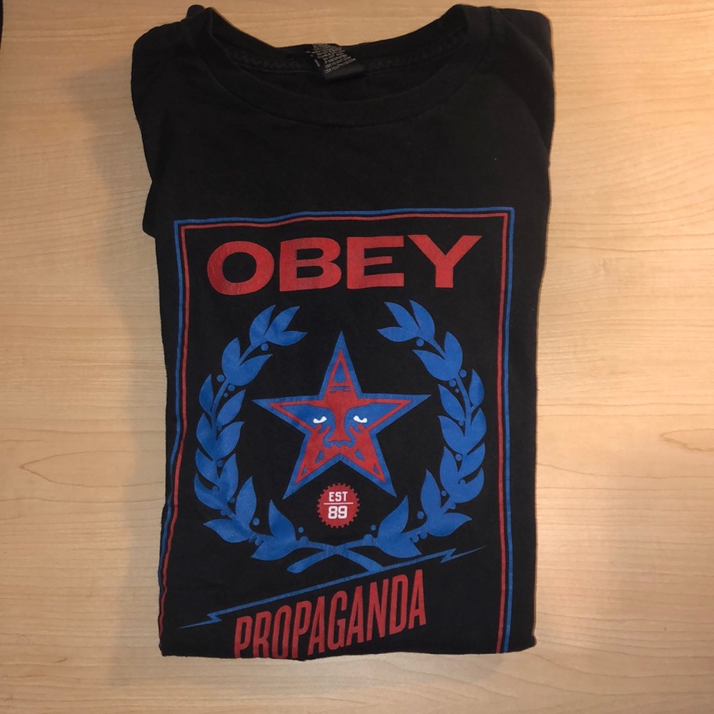 Obey Graphic T shirt